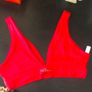 Victoria Secret Bra NWT
